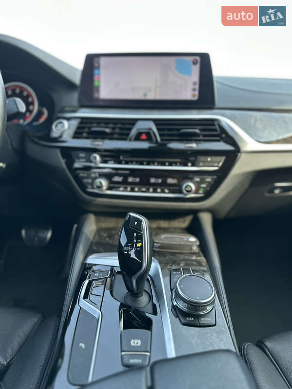 Седан BMW 5 Series 2017 в Киеве фото 8 Седан BMW 5 Series 2017 в Киеве