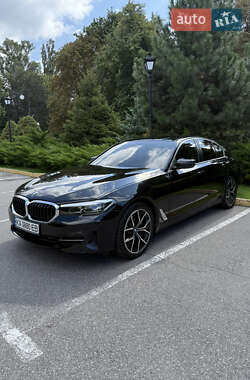 Седан BMW 5 Series 2022 в Лубнах