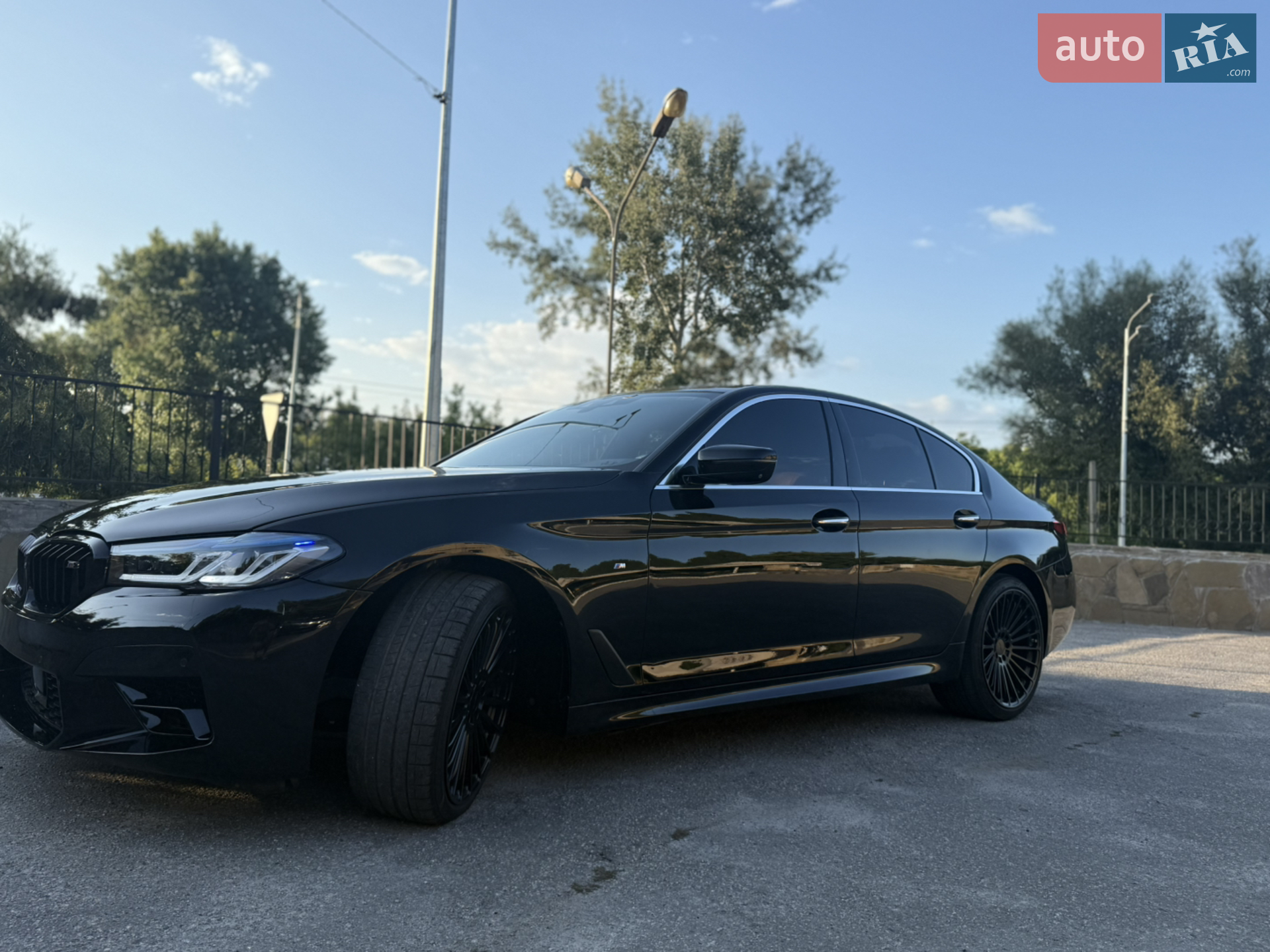 2017 BMW 5er - мініатюра 3