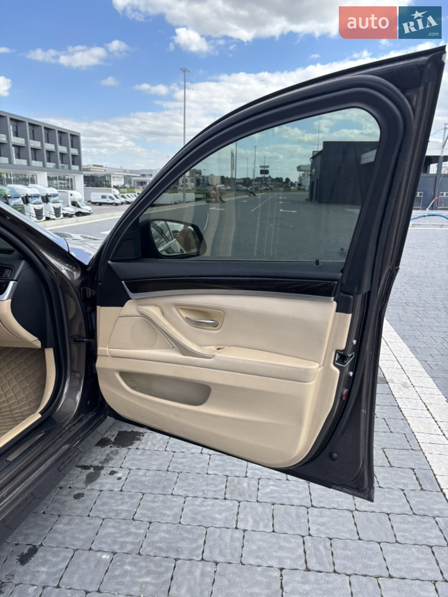 2013 BMW 5er - мініатюра 9