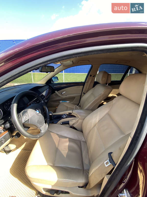 Седан BMW 5 Series 2008 в Виннице