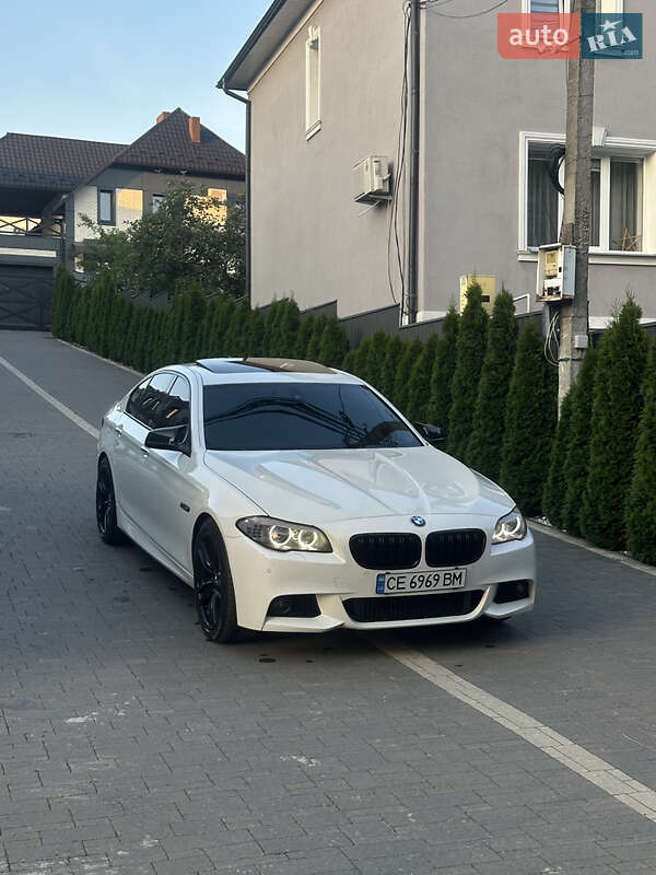 Седан BMW 5 Series 2011 в Черновцах