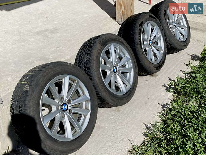 Седан BMW 5 Series 2015 в Киеве