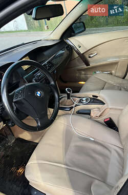 Седан BMW 5 Series 2004 в 
