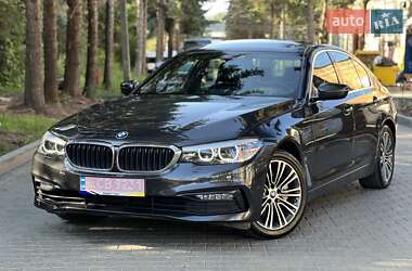Седан BMW 5 Series 2018 в Львове