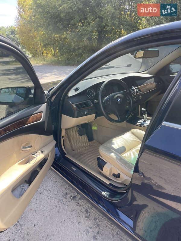 Седан BMW 5 Series 2007 в Чернігові