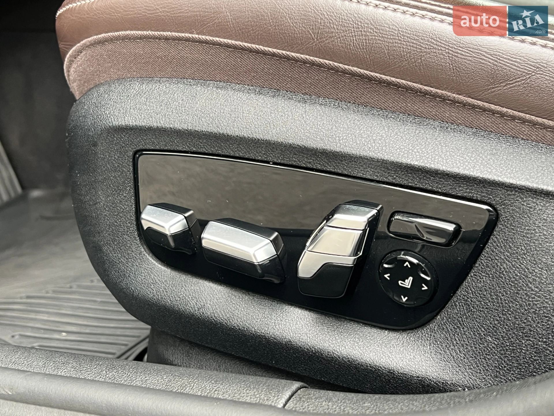 2017 BMW 5er - мініатюра 27