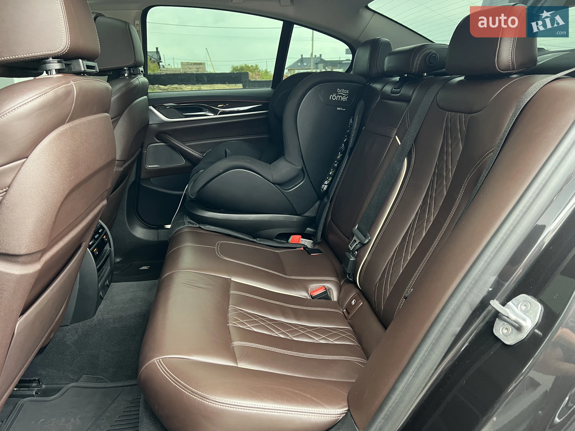 2017 BMW 5er - мініатюра 28