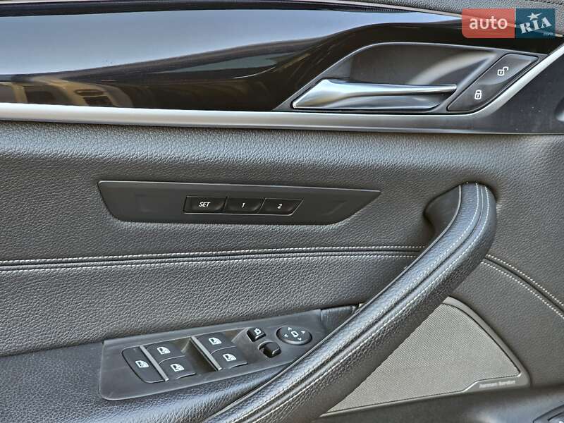 Седан BMW 5 Series 2017 в Києві