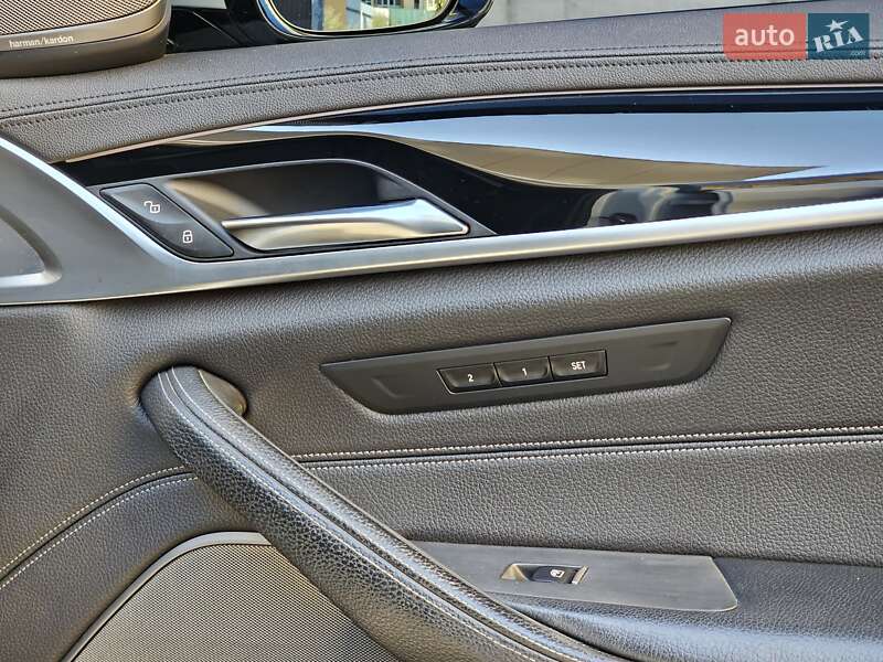 Седан BMW 5 Series 2017 в Києві