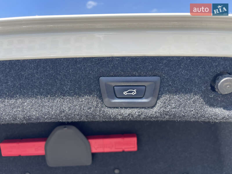 Седан BMW 5 Series 2018 в Хмельницком фото 25 Седан BMW 5 Series 2018 в Хмельницком