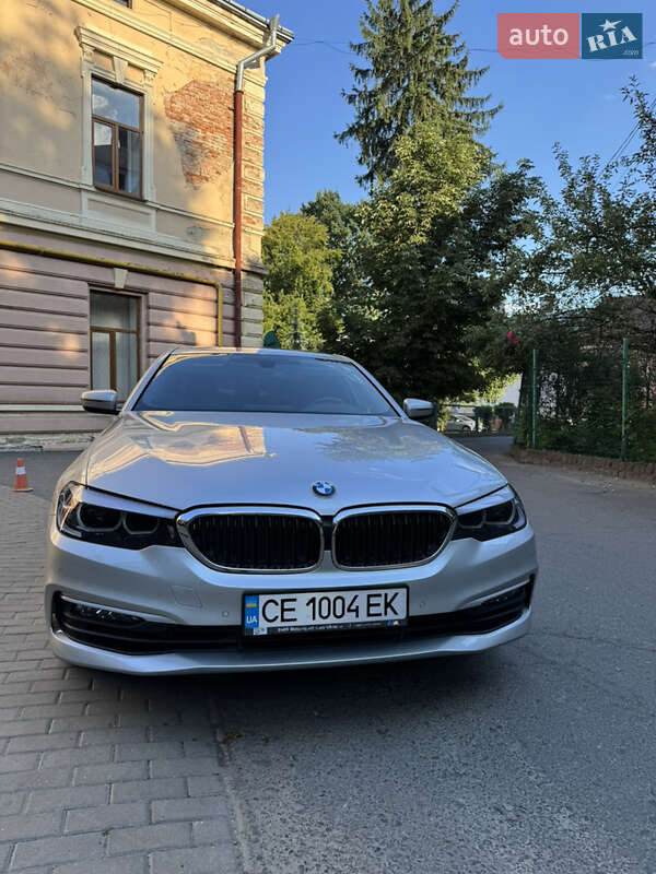 Седан BMW 5 Series 2017 в Черновцах