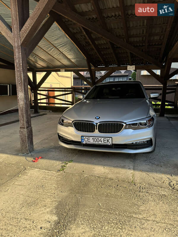 Седан BMW 5 Series 2017 в Черновцах