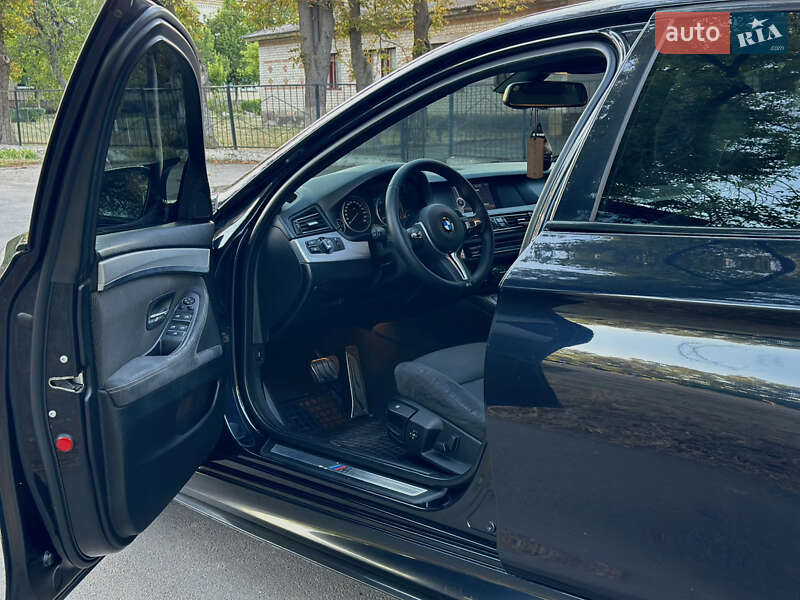 Седан BMW 5 Series 2012 в Первомайске фото 18 Седан BMW 5 Series 2012 в Первомайске