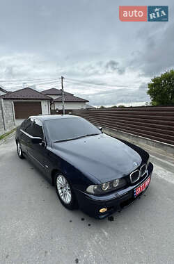 Седан BMW 5 Series 2001 в Ровно