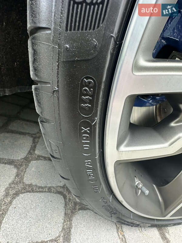 Седан BMW 5 Series 2020 в Львове фото 45 Седан BMW 5 Series 2020 в Львове