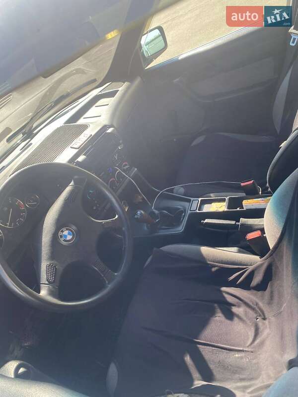 Седан BMW 5 Series 1991 в Николаеве