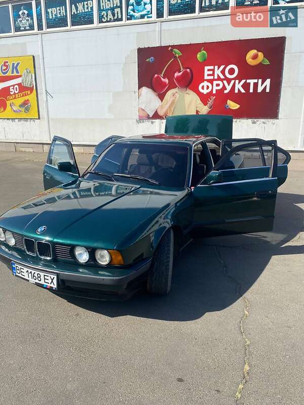 Седан BMW 5 Series 1991 в Николаеве
