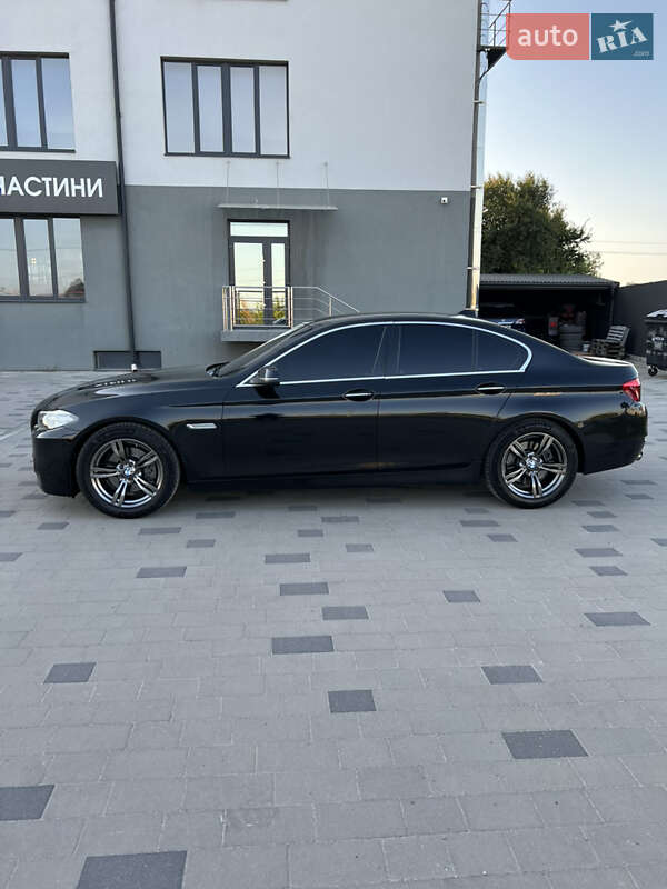 Седан BMW 5 Series 2013 в Тернополі