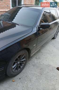 Универсал BMW 5 Series 2002 в Тульчине