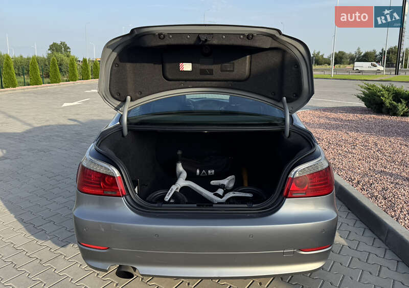 Седан BMW 5 Series 2007 в Житомире