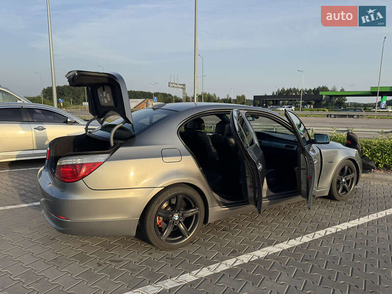 Седан BMW 5 Series 2007 в Житомире