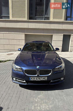 Седан BMW 5 Series 2015 в Києві