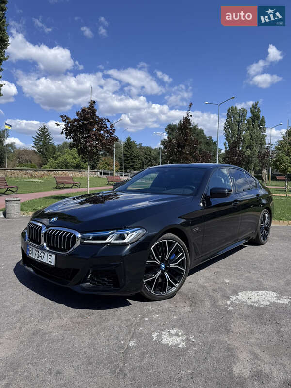 BMW 5 Series 2021