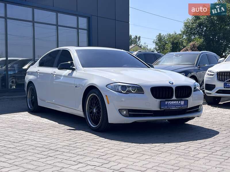 Седан BMW 5 Series 2013 в Нововолинську