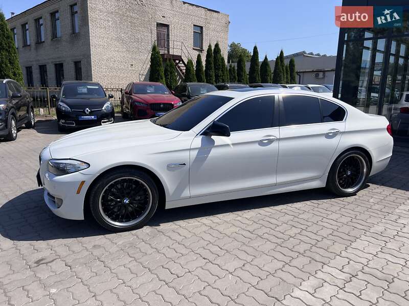 Седан BMW 5 Series 2013 в Нововолинську