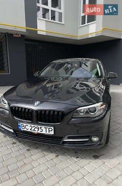 Седан BMW 5 Series 2015 в Львові
