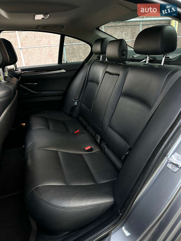 Седан BMW 5 Series 2013 в Киеве
