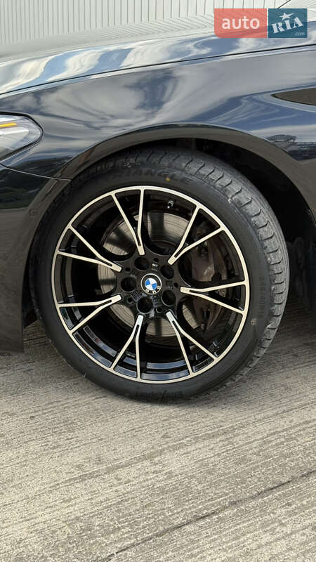 Седан BMW 5 Series 2021 в Черновцах