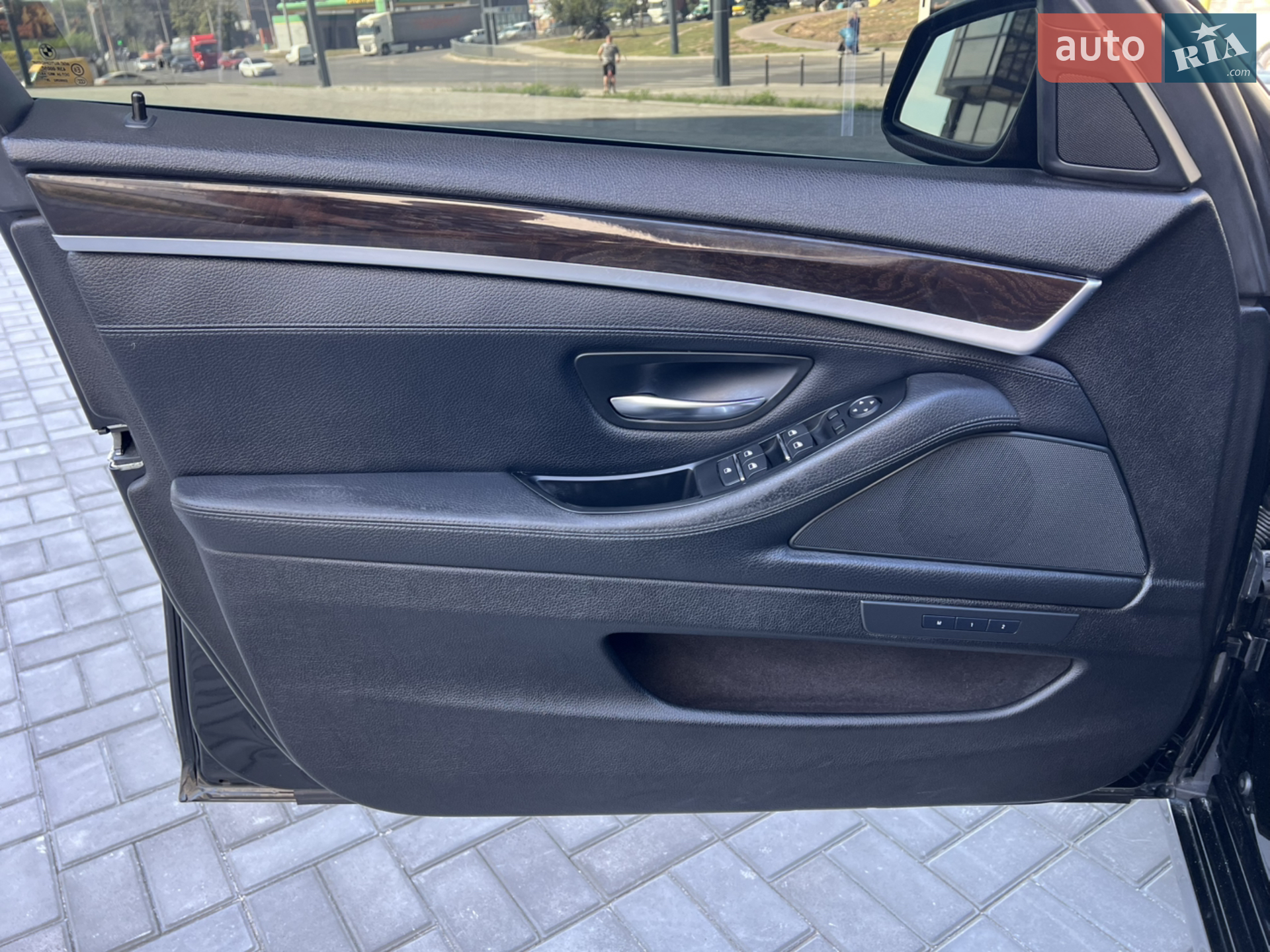 2013 BMW 5er - мініатюра 13