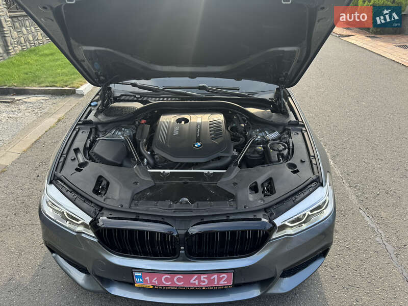 Седан BMW 5 Series 2017 в Чернівцях