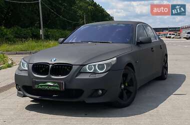 Седан BMW 5 Series 2004 в Киеве