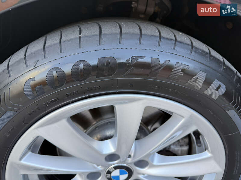 Седан BMW 5 Series 2013 в Киеве фото 70 Седан BMW 5 Series 2013 в Киеве