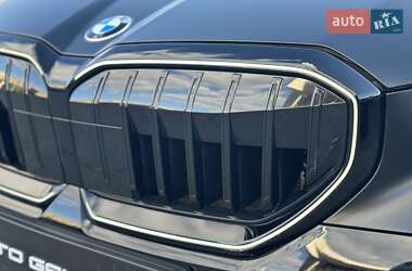 Седан BMW 5 Series 2023 в 