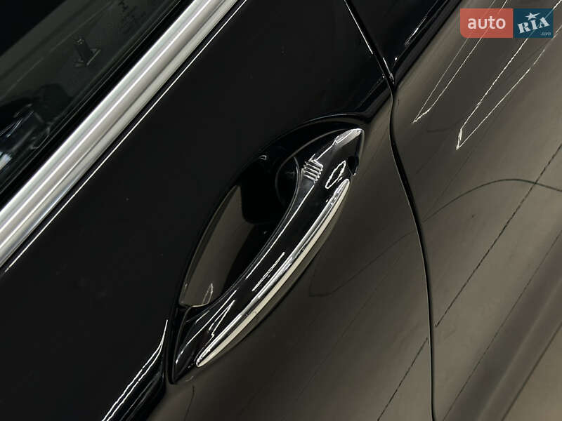 Седан BMW 5 Series 2015 в Миколаєві