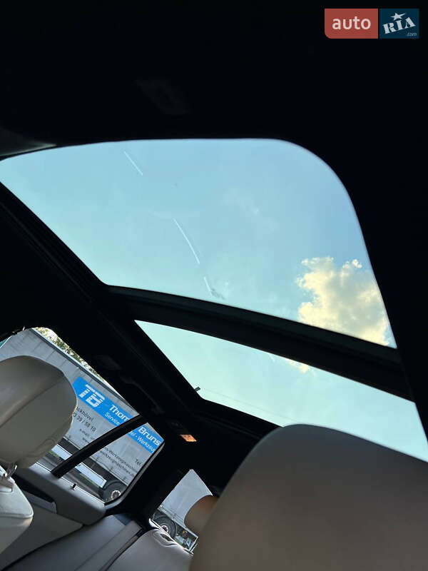 Універсал BMW 5 Series 2012 в Золочеві