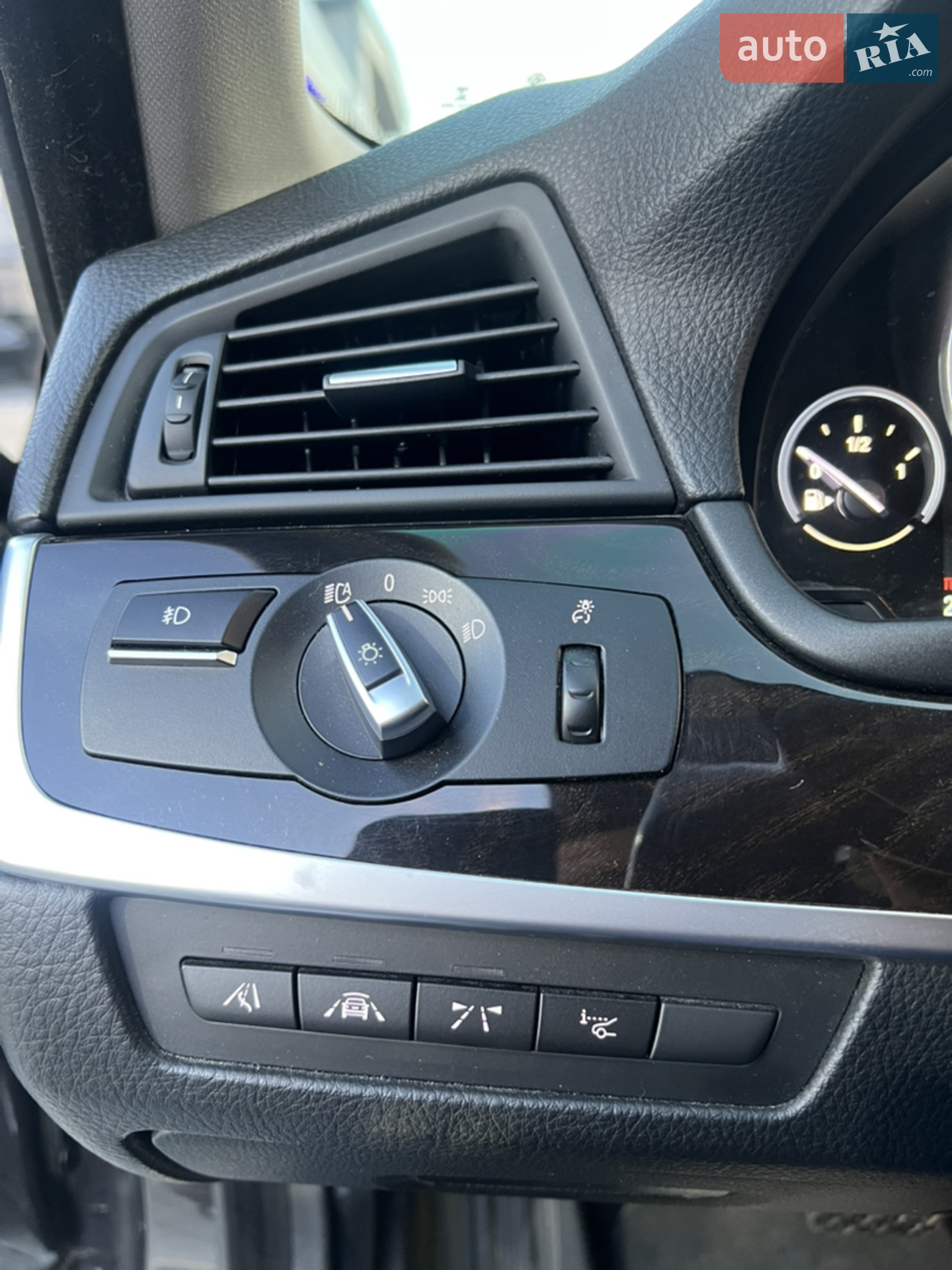 2014 BMW 5er - мініатюра 14