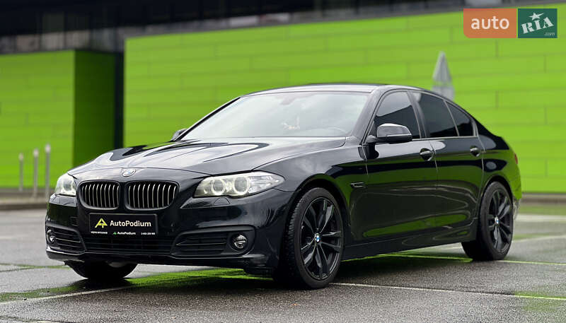 Седан BMW 5 Series 2016 в Киеве
