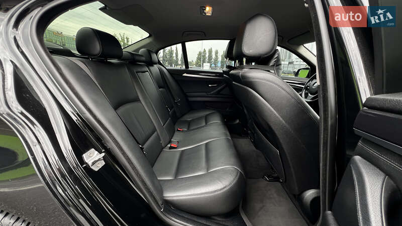 Седан BMW 5 Series 2016 в Киеве