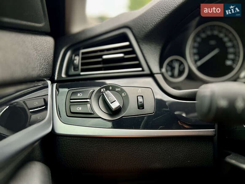 Седан BMW 5 Series 2016 в Киеве