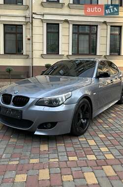 Седан BMW 5 Series 2004 в Одессе