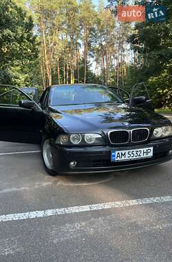 Седан BMW 5 Series 2003 в Житомире
