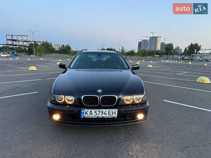 Универсал BMW 5 Series 2000 в Киеве