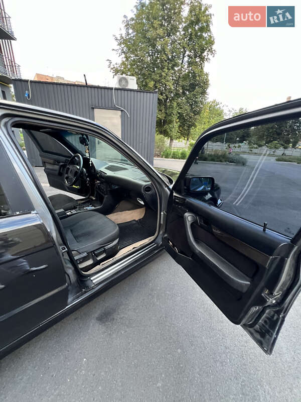 Седан BMW 5 Series 1994 в Фастові