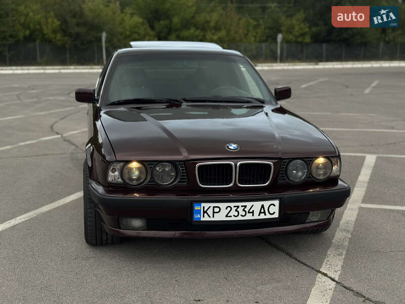 Седан BMW 5 Series 1993 в Запоріжжі фото Седан BMW 5 Series 1993 в Запоріжжі