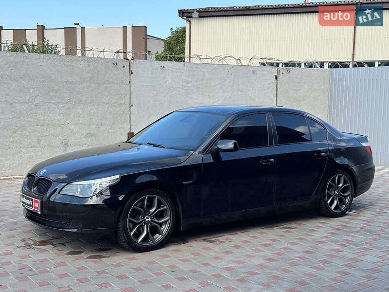 Седан BMW 5 Series 2008 в Запоріжжі